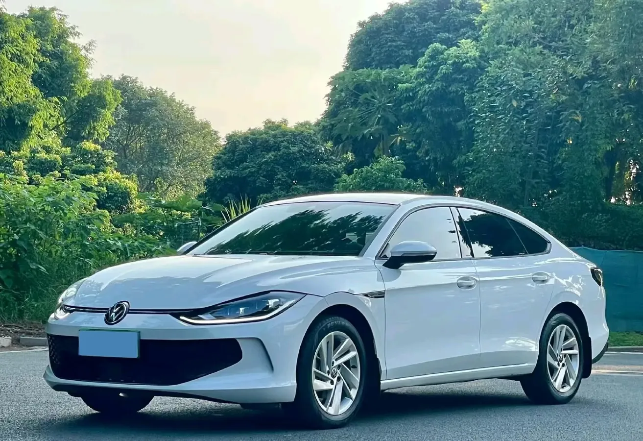 2023 Volkswagen Lamando 1.4T 150HP L4 7DCT,autocango,china used car exporter,china ev exporter,chinese used car exporter,chinese used ev exporter