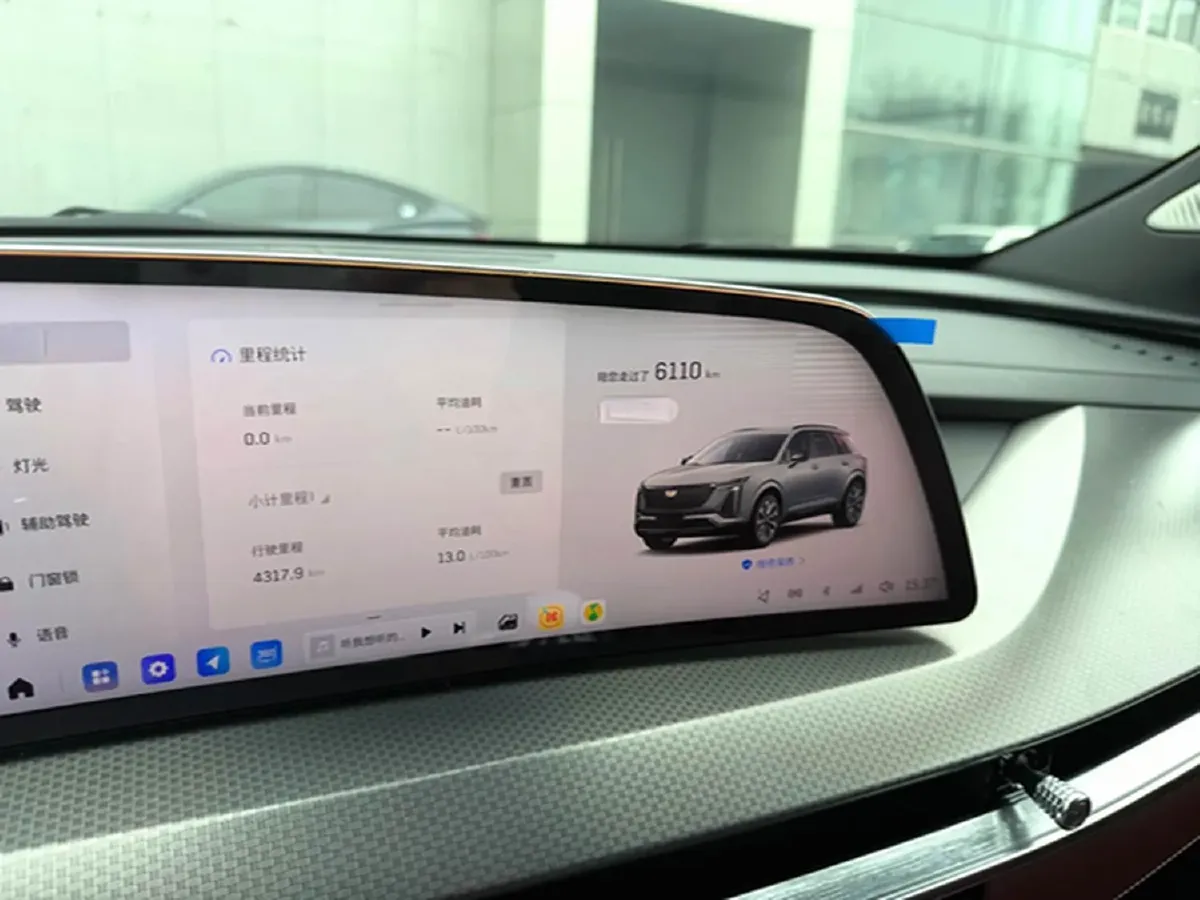 2025 Cadillac XT5 2.0T 237HP L4 9AT,autocango,china used car exporter,china ev exporter,chinese used car exporter,chinese used ev exporter