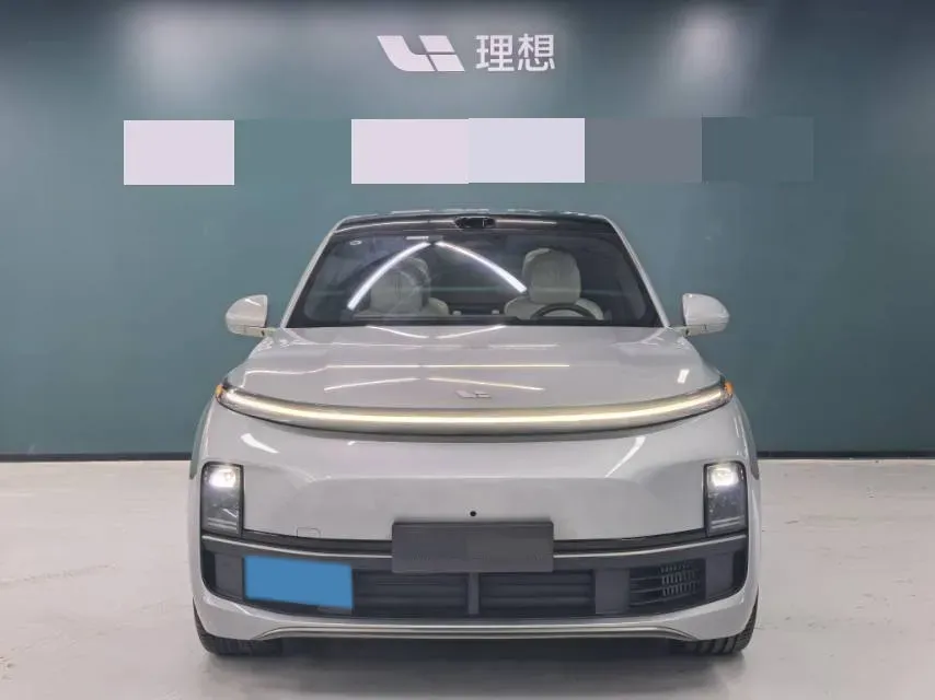 2025 Li L9 Range Extended 154HP REEV,autocango,china used car exporter,china ev exporter,chinese used car exporter,chinese used ev exporter