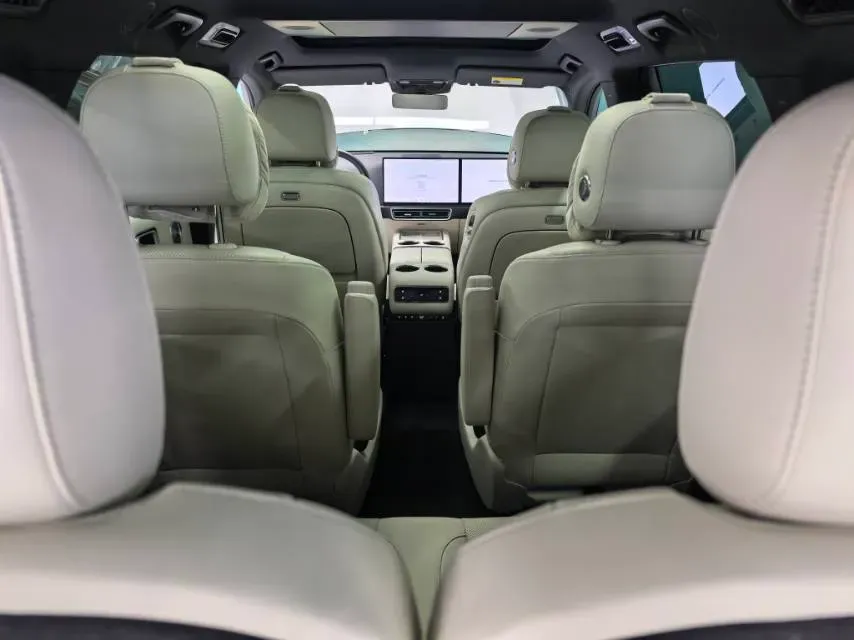 2025 Li L9 Range Extended 154HP REEV,autocango,china used car exporter,china ev exporter,chinese used car exporter,chinese used ev exporter