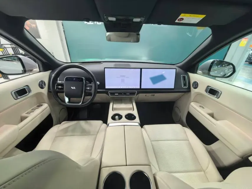 2025 Li L9 Range Extended 154HP REEV,autocango,china used car exporter,china ev exporter,chinese used car exporter,chinese used ev exporter