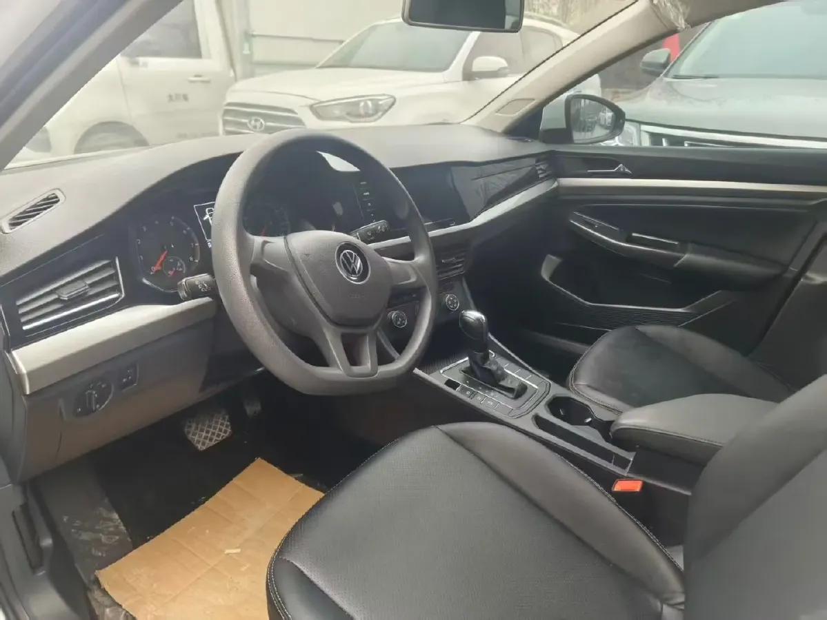 2021 Volkswagen Bora 1.5L 113HP L4 6AT,autocango,china used car exporter,china ev exporter,chinese used car exporter,chinese used ev exporter