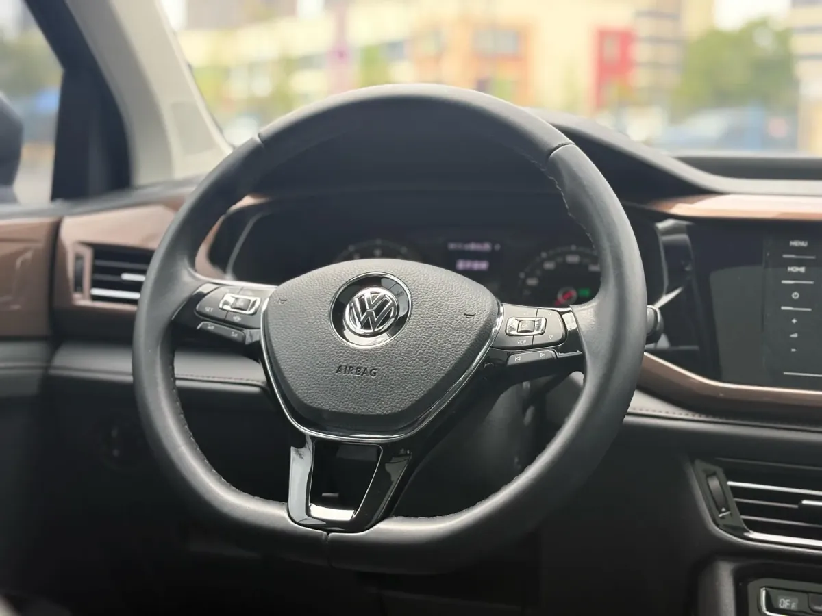 2020 Volkswagen Tharu 1.4T 150HP L4 7DCT,autocango,china used car exporter,china ev exporter,chinese used car exporter,chinese used ev exporter