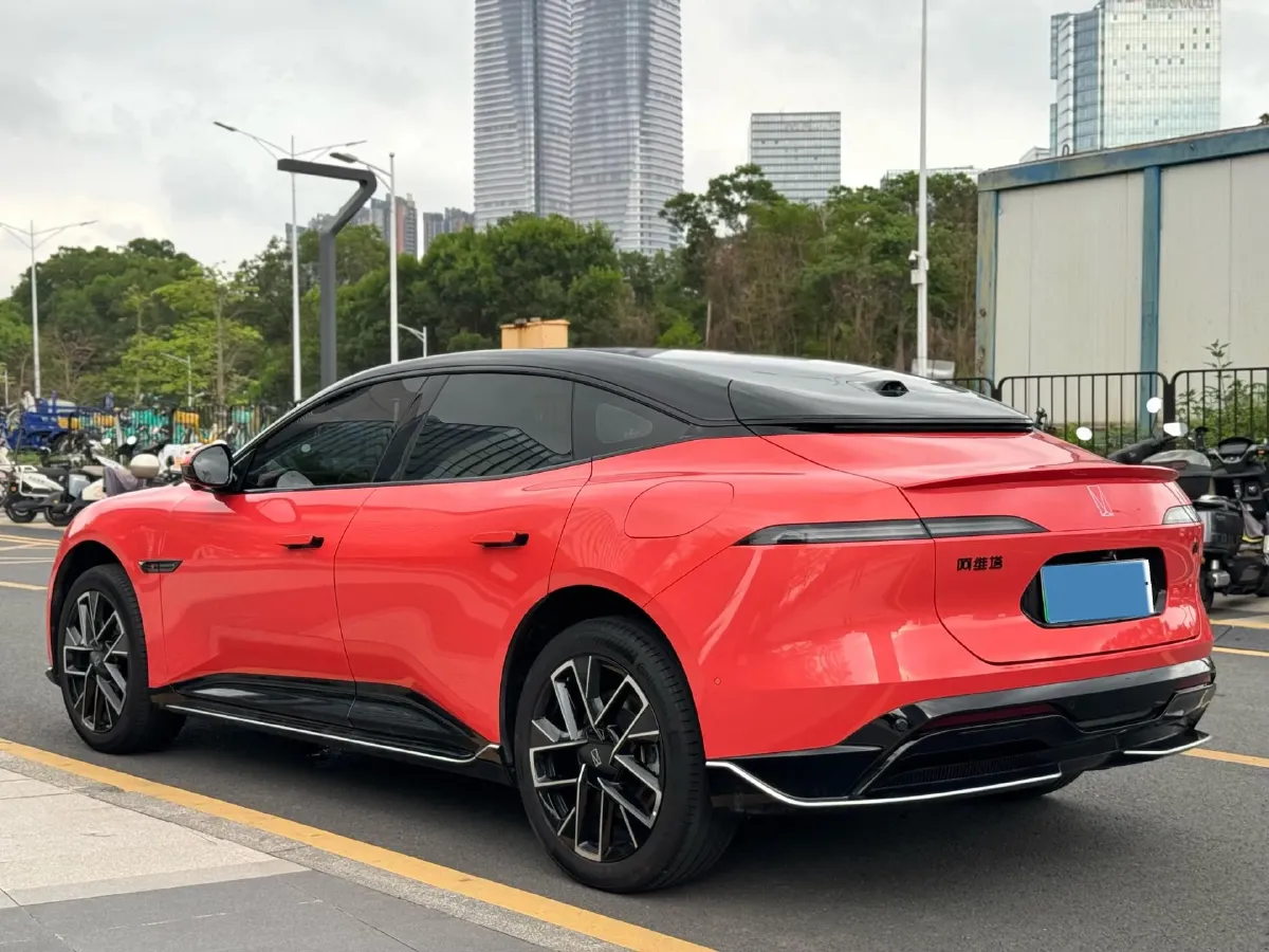 2025 Avatr 06 REEV 156HP REEV,autocango,china used car exporter,china ev exporter,chinese used car exporter,chinese used ev exporter