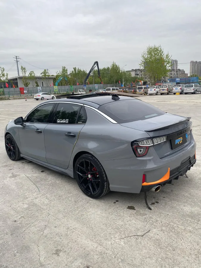 2019 Qoros 5 1.6T 197HP L4 7DCT,autocango,china used car exporter,china ev exporter,chinese used car exporter,chinese used ev exporter