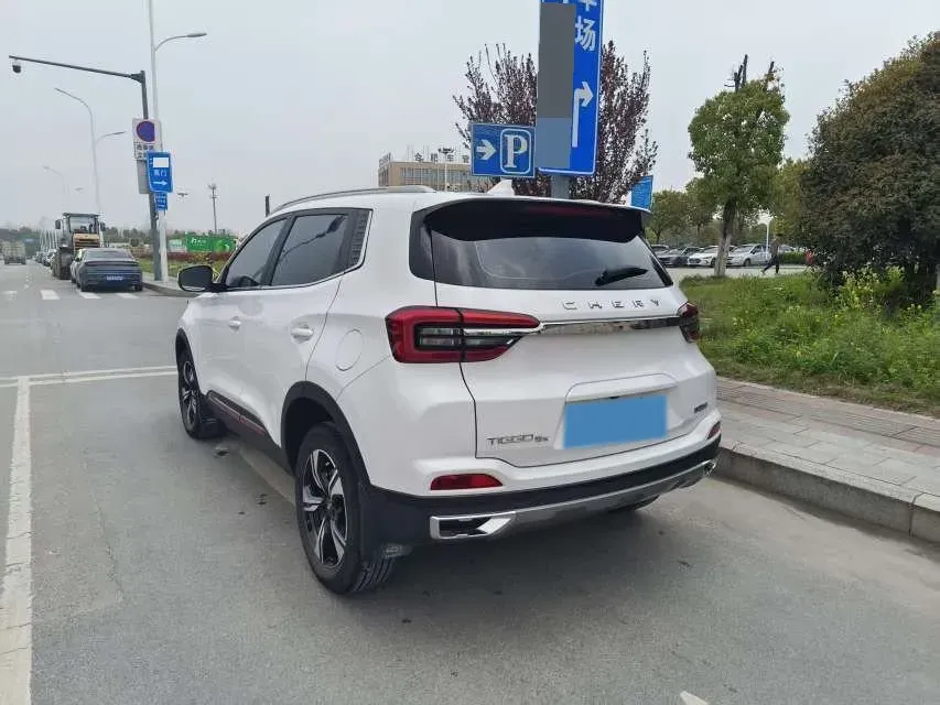 2022 Chery Tiggo 5x 1.5L 116HP L4 CVT,autocango,china used car exporter,china ev exporter,chinese used car exporter,chinese used ev exporter