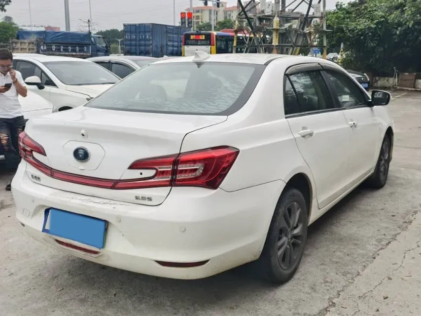 2017 BYD Qin 1.5T 154HP L4 6DCT PHEV,autocango,china used car exporter,china ev exporter,chinese used car exporter,chinese used ev exporter