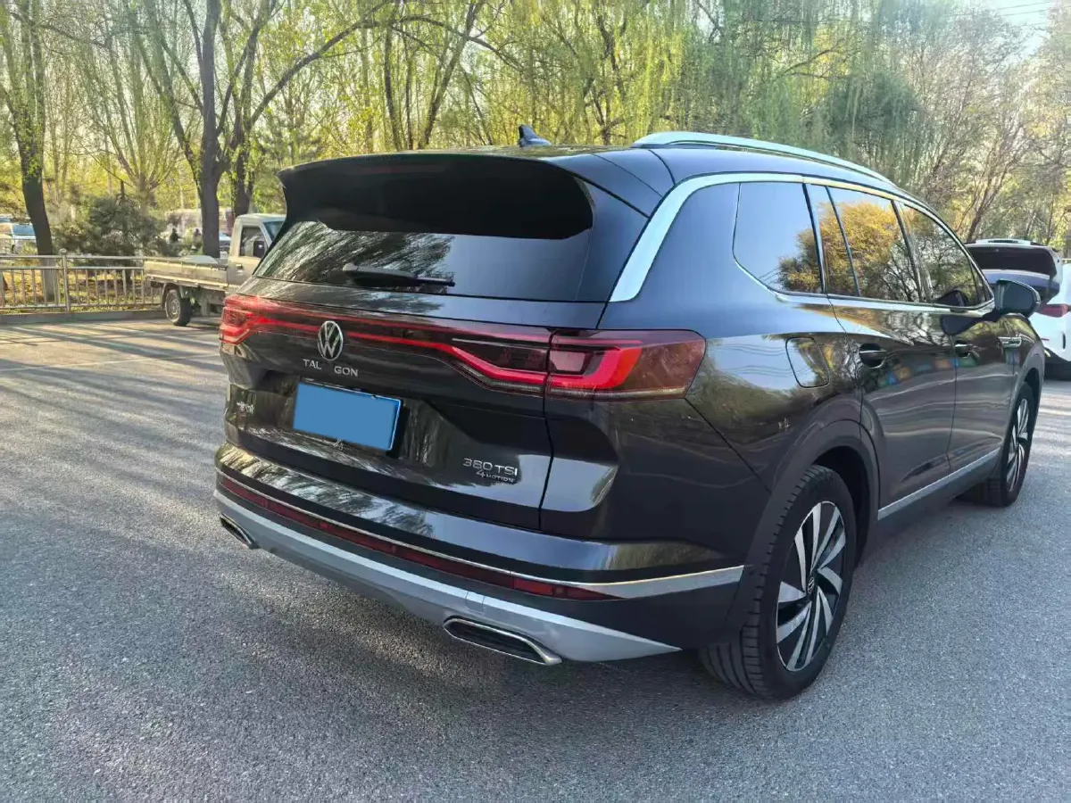 2021 Volkswagen Talagon 2.0T 220HP L4 7DCT,autocango,china used car exporter,china ev exporter,chinese used car exporter,chinese used ev exporter