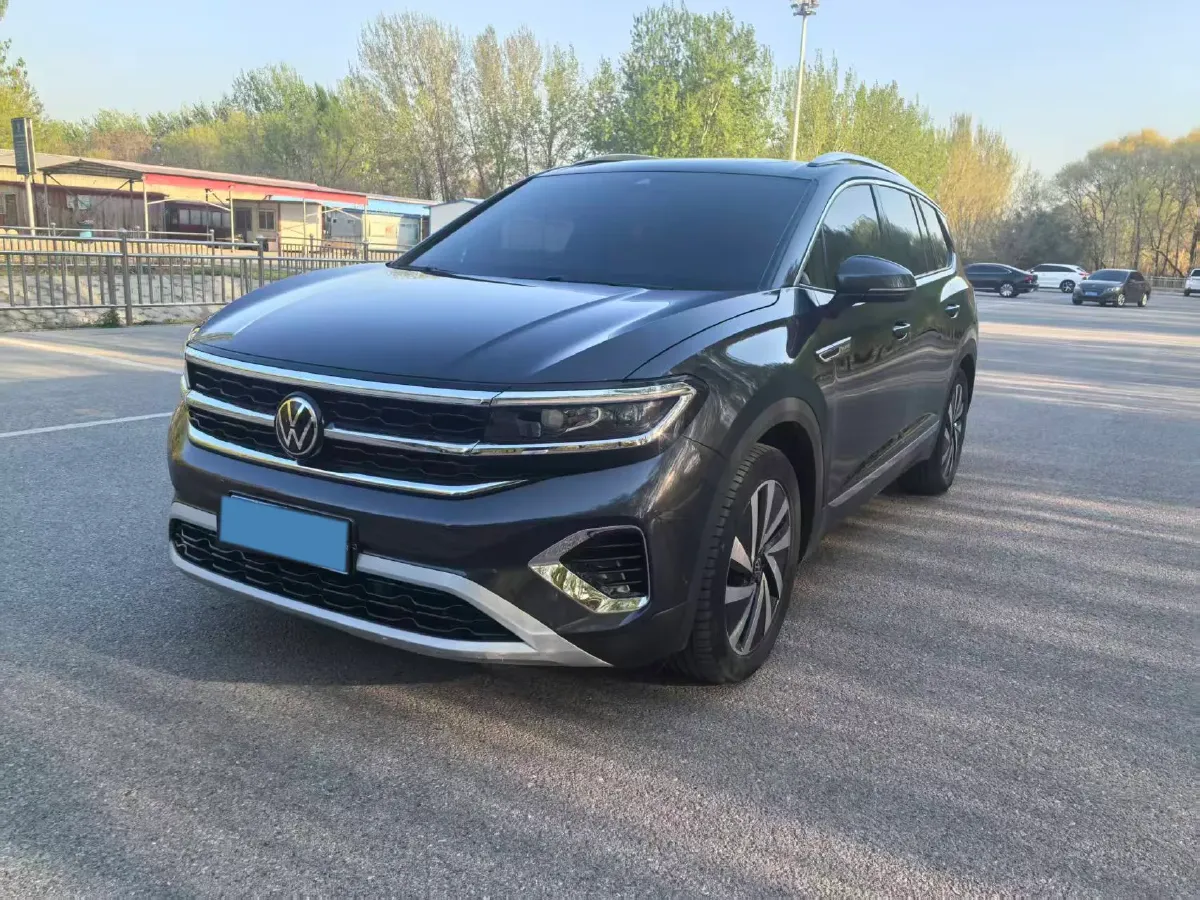 2021 Volkswagen Talagon 2.0T 220HP L4 7DCT,autocango,china used car exporter,china ev exporter,chinese used car exporter,chinese used ev exporter