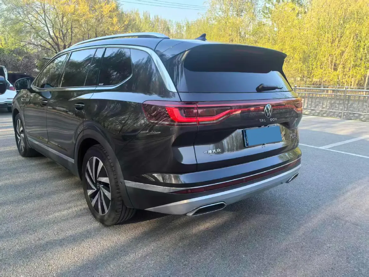 2021 Volkswagen Talagon 2.0T 220HP L4 7DCT,autocango,china used car exporter,china ev exporter,chinese used car exporter,chinese used ev exporter