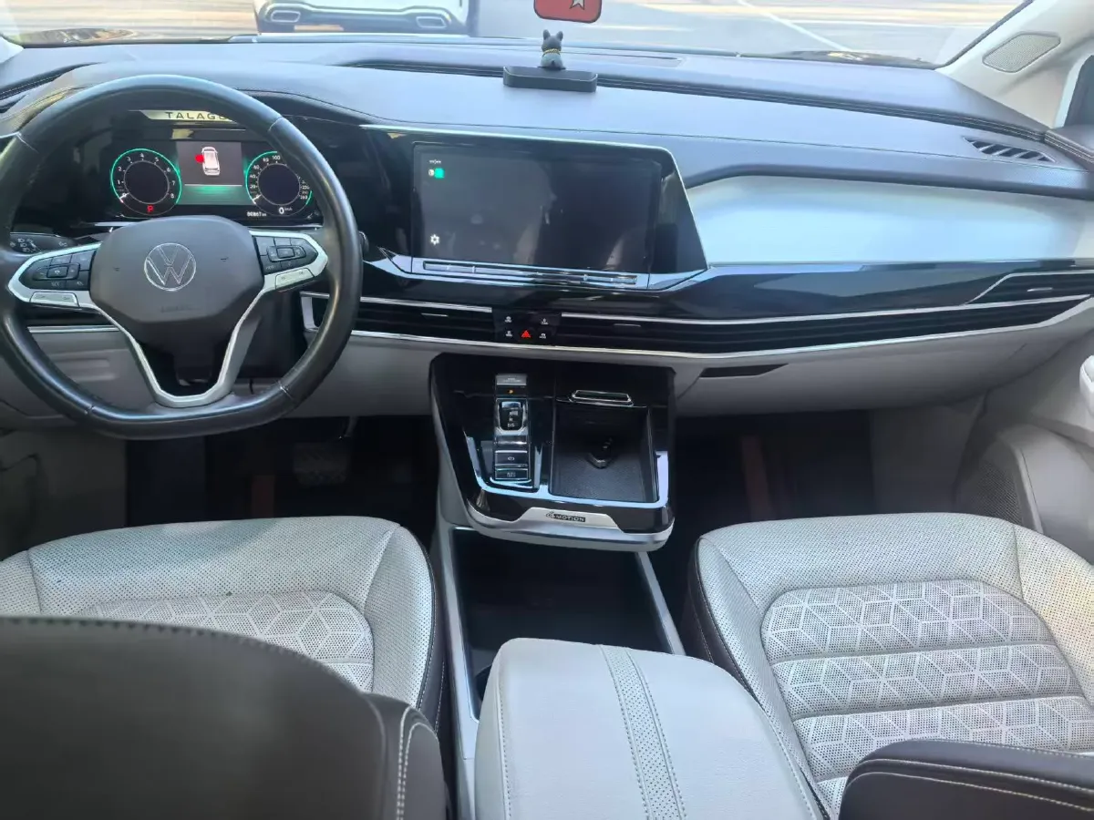 2021 Volkswagen Talagon 2.0T 220HP L4 7DCT,autocango,china used car exporter,china ev exporter,chinese used car exporter,chinese used ev exporter