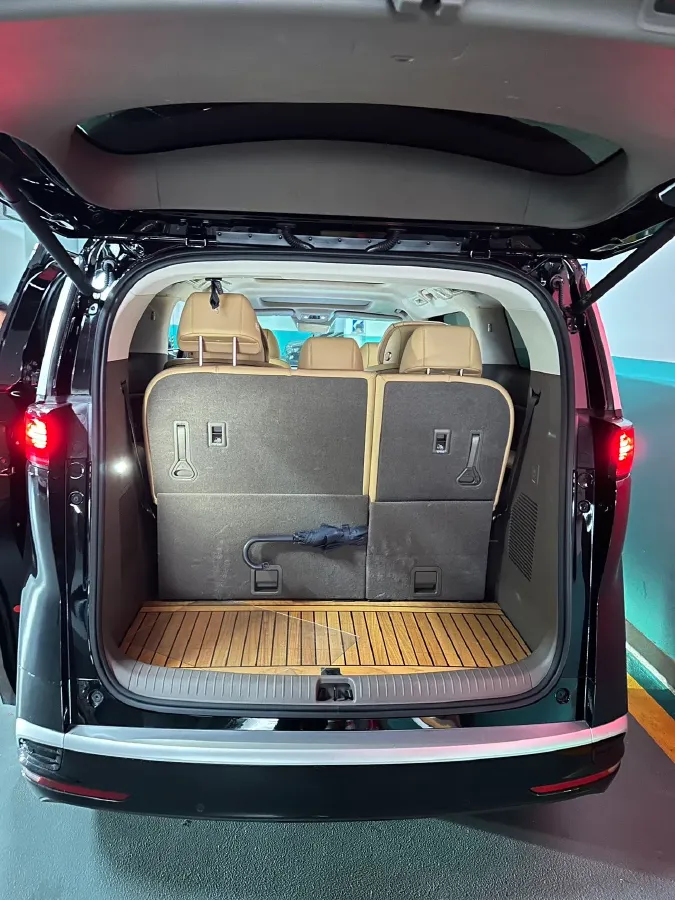 2023 Denza D9 1.5T 139HP L4 E-CVT PHEV 11.06KWH,autocango,china used car exporter,china ev exporter,chinese used car exporter,chinese used ev exporter