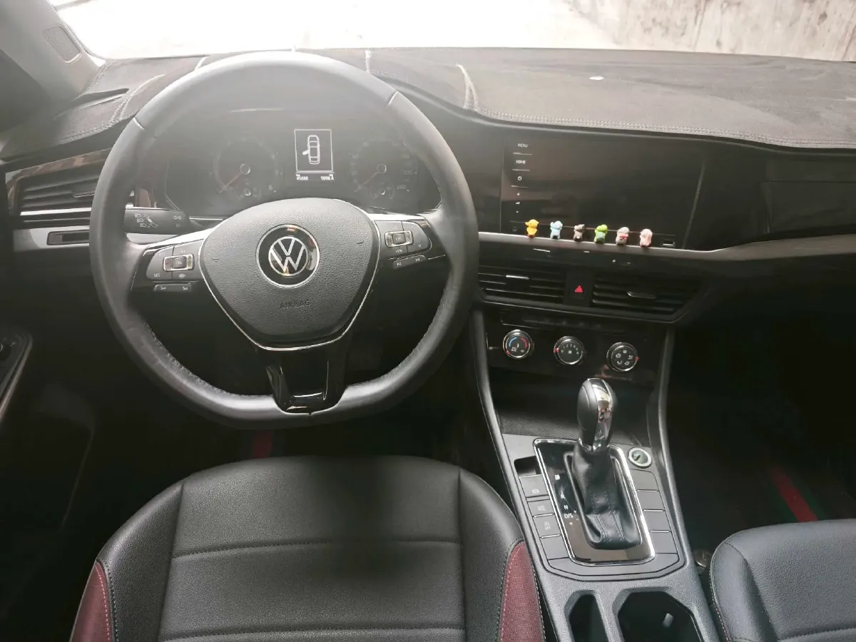 2021 Volkswagen Bora 1.5L 113HP L4 6AT,autocango,china used car exporter,china ev exporter,chinese used car exporter,chinese used ev exporter