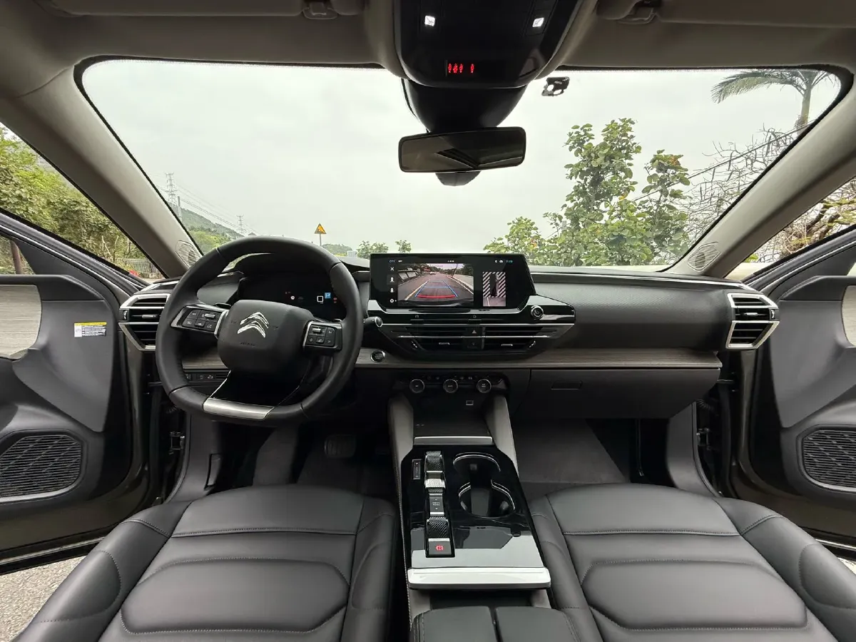 2021 Citroen C5 X 1.6T 175HP L4 8AT,autocango,china used car exporter,china ev exporter,chinese used car exporter,chinese used ev exporter