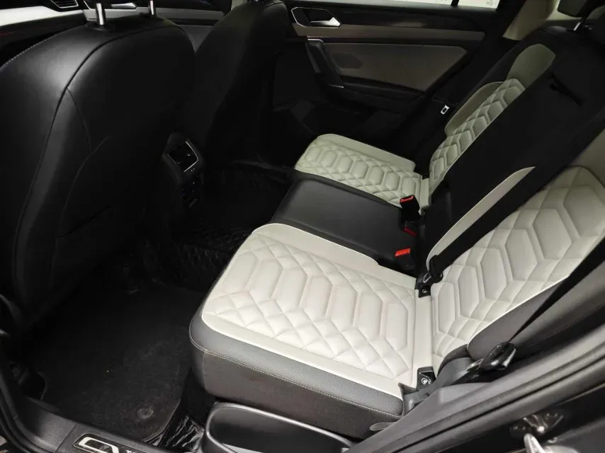 2024 Volkswagen Tayron 2.0T 186HP L4 7DCT,autocango,china used car exporter,china ev exporter,chinese used car exporter,chinese used ev exporter