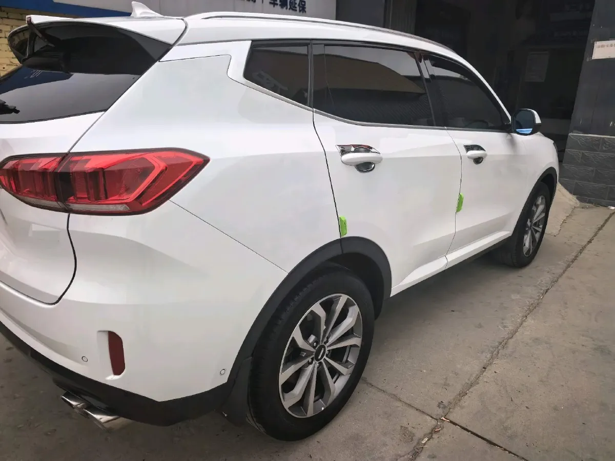 2019 WEY VV6 2.0T 224HP L4 7DCT,autocango,china used car exporter,china ev exporter,chinese used car exporter,chinese used ev exporter