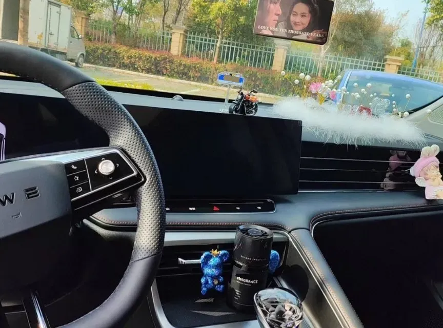 2023 Roewe RX5 1.5T 188HP L4 7DCT,autocango,china used car exporter,china ev exporter,chinese used car exporter,chinese used ev exporter