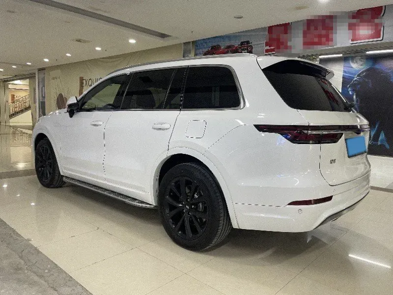 2021 Li ONE Range Extended 131HP REEV 40.5KWH,autocango,china used car exporter,china ev exporter,chinese used car exporter,chinese used ev exporter