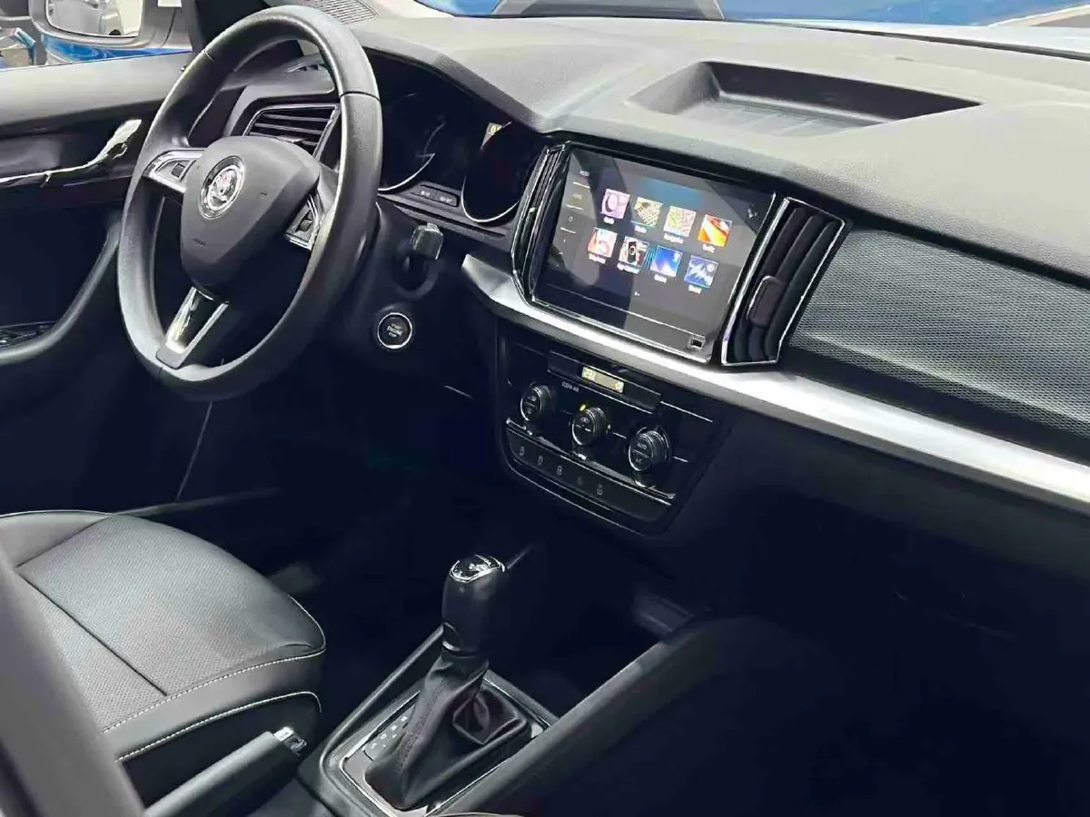 2022 Skoda Kamiq 1.5L 112HP L4 6AT,autocango,china used car exporter,china ev exporter,chinese used car exporter,chinese used ev exporter