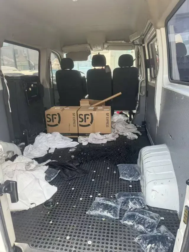 2019 FHA LeiShen 2.5T 129HP L4 6MT,autocango,china used car exporter,china ev exporter,chinese used car exporter,chinese used ev exporter