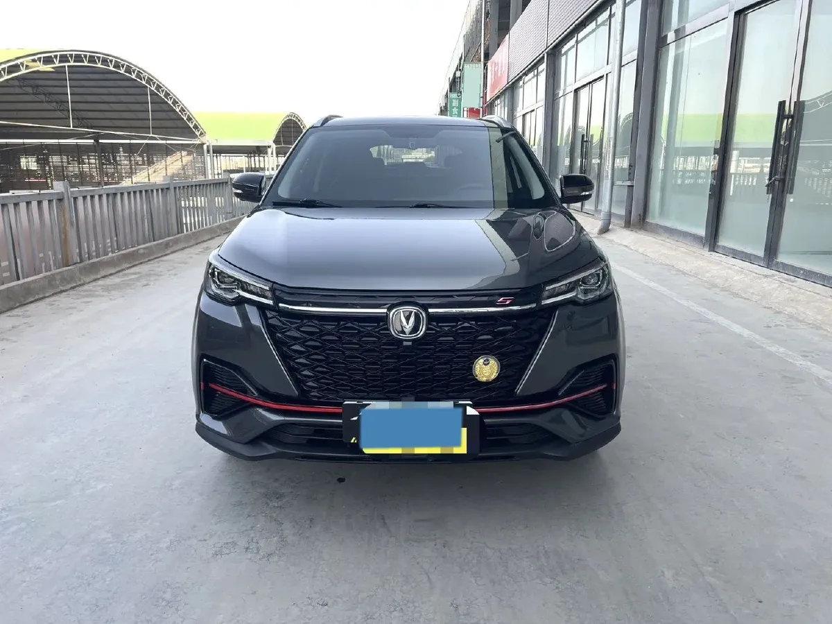 2022 ChangAn CS55 Plus 1.5T 180HP L4 7DCT,autocango,china used car exporter,china ev exporter,chinese used car exporter,chinese used ev exporter