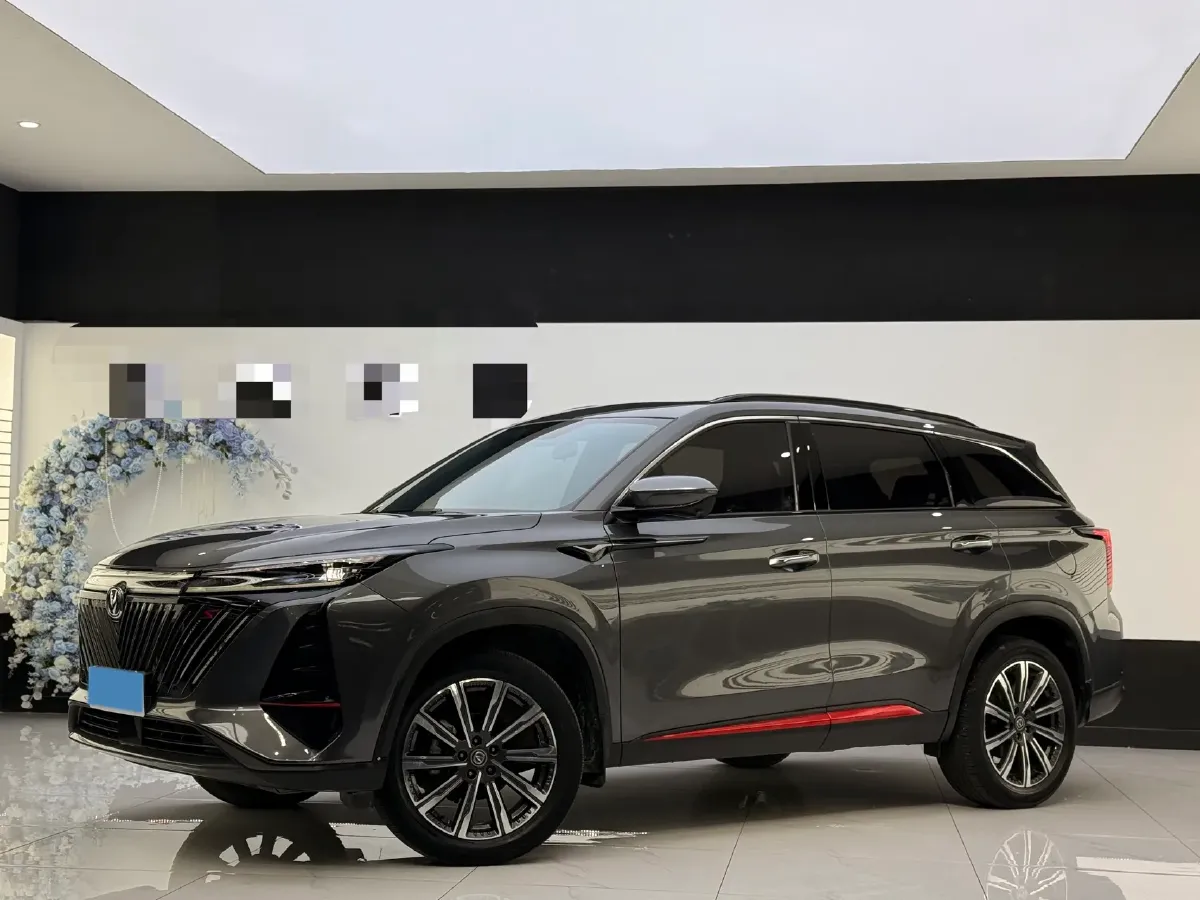 2022 ChangAn CS75 Plus 1.5T 188HP L4 8AT,autocango,china used car exporter,china ev exporter,chinese used car exporter,chinese used ev exporter