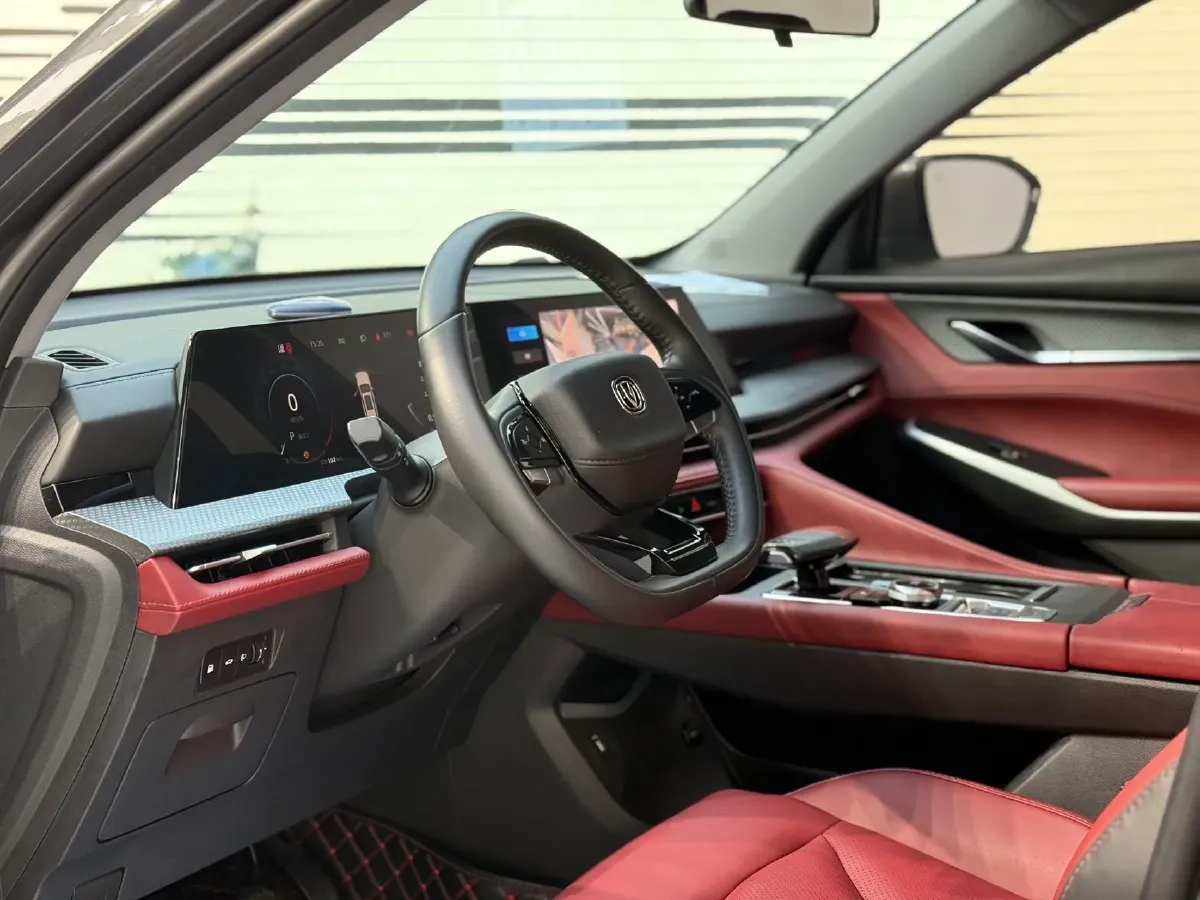 2022 ChangAn CS75 Plus 1.5T 188HP L4 8AT,autocango,china used car exporter,china ev exporter,chinese used car exporter,chinese used ev exporter