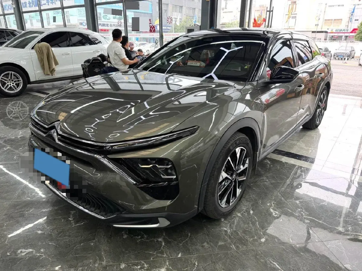 2022 Citroen C5 X 1.6T 175HP L4 8AT,autocango,china used car exporter,china ev exporter,chinese used car exporter,chinese used ev exporter