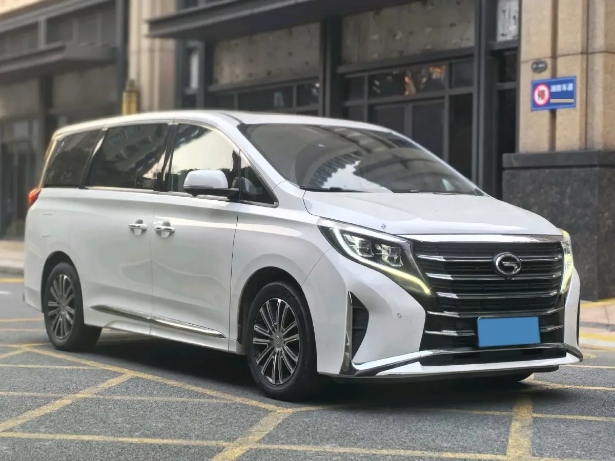 2021 GAC Trumpchi M8 2.0T 252HP L4 8AT,autocango,china used car exporter,china ev exporter,chinese used car exporter,chinese used ev exporter