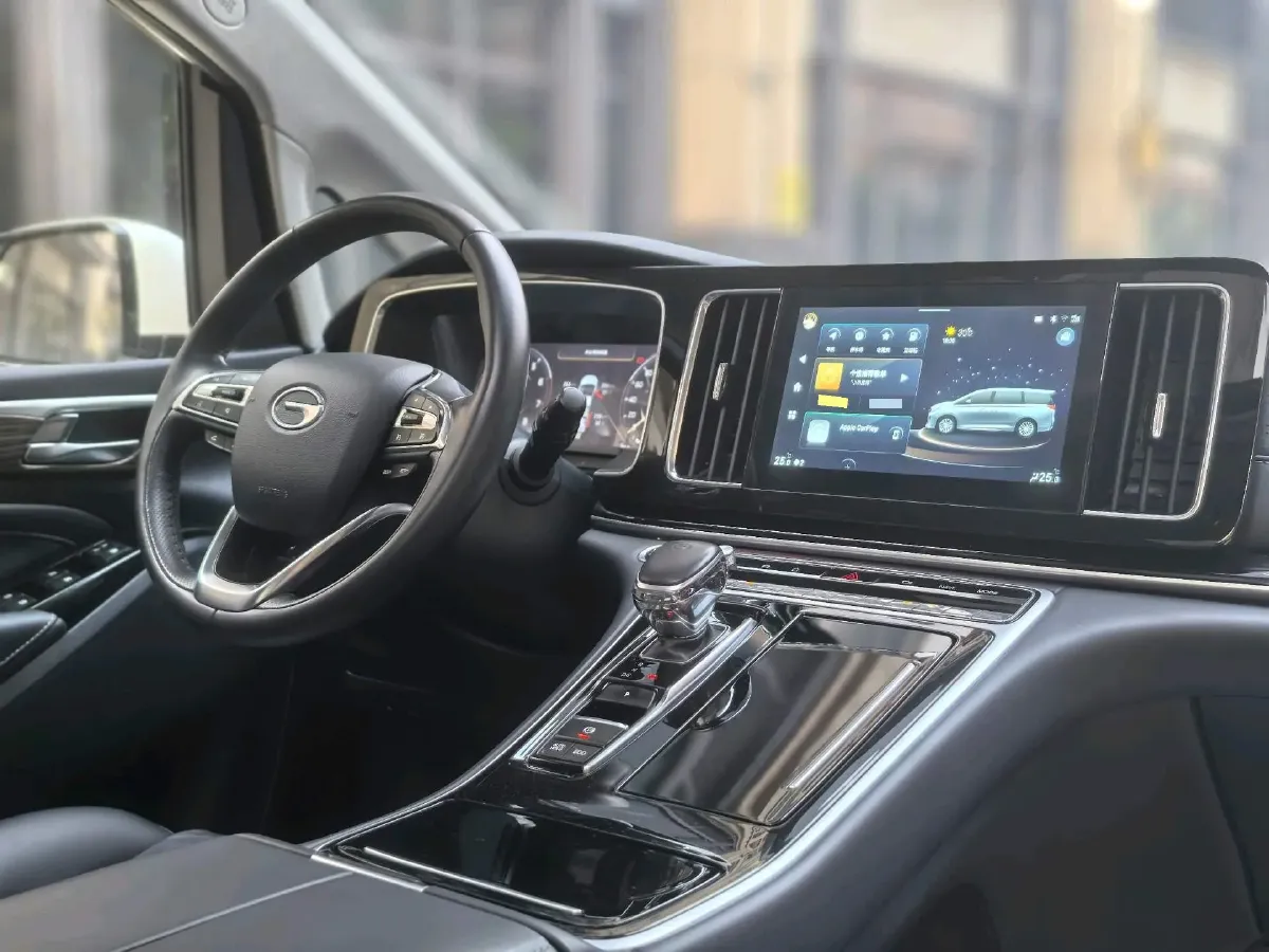 2021 GAC Trumpchi M8 2.0T 252HP L4 8AT,autocango,china used car exporter,china ev exporter,chinese used car exporter,chinese used ev exporter