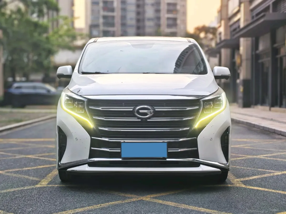 2021 GAC Trumpchi M8 2.0T 252HP L4 8AT,autocango,china used car exporter,china ev exporter,chinese used car exporter,chinese used ev exporter