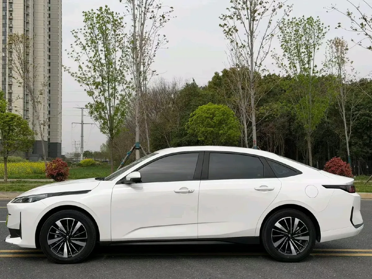 2025 ChangAn QiYuan A05 1.5L 98HP L4 E-CVT PHEV 9.07KWH,autocango,china used car exporter,china ev exporter,chinese used car exporter,chinese used ev exporter