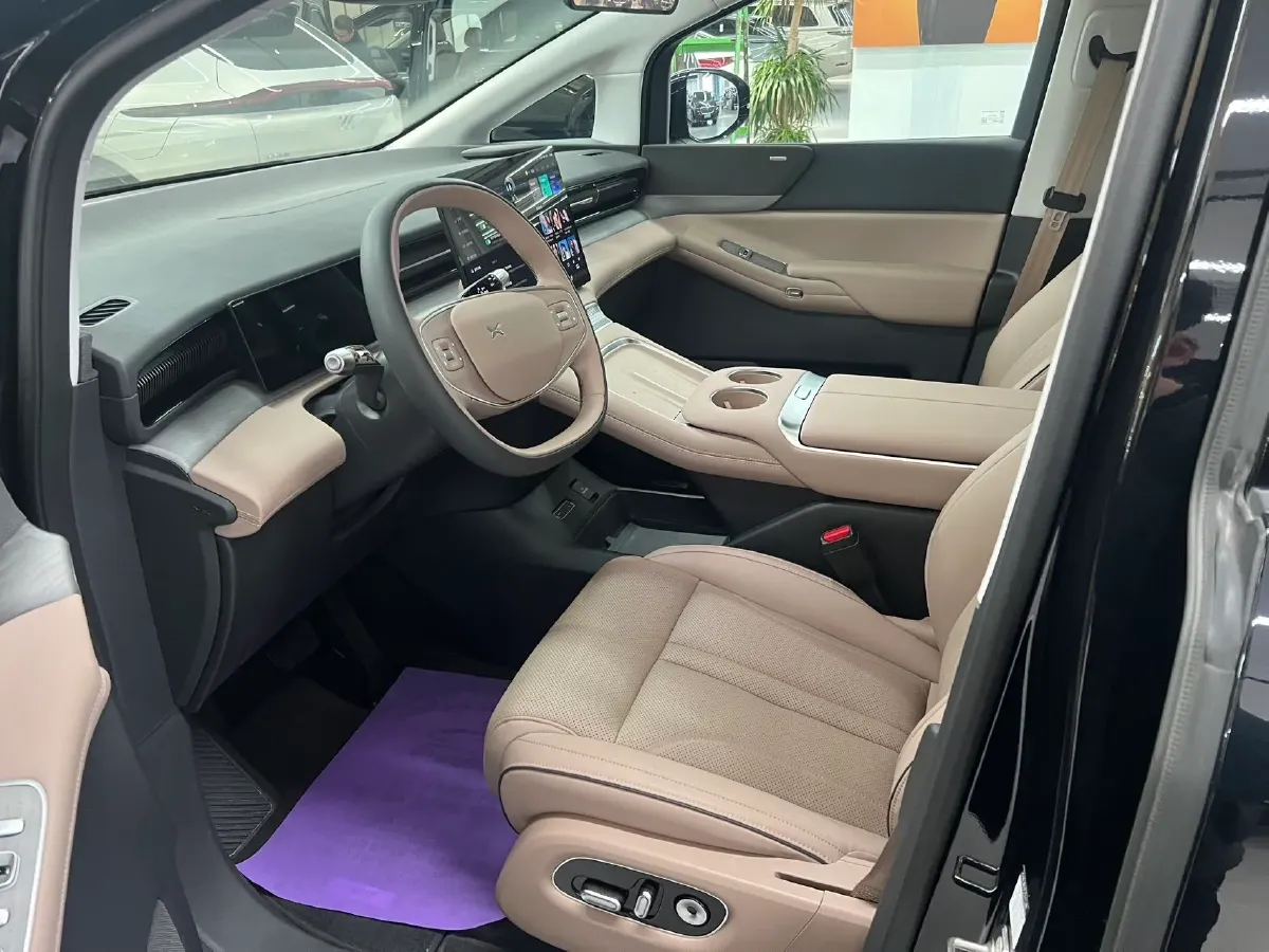 2025 Xpeng X9 BEV,autocango,china used car exporter,china ev exporter,chinese used car exporter,chinese used ev exporter