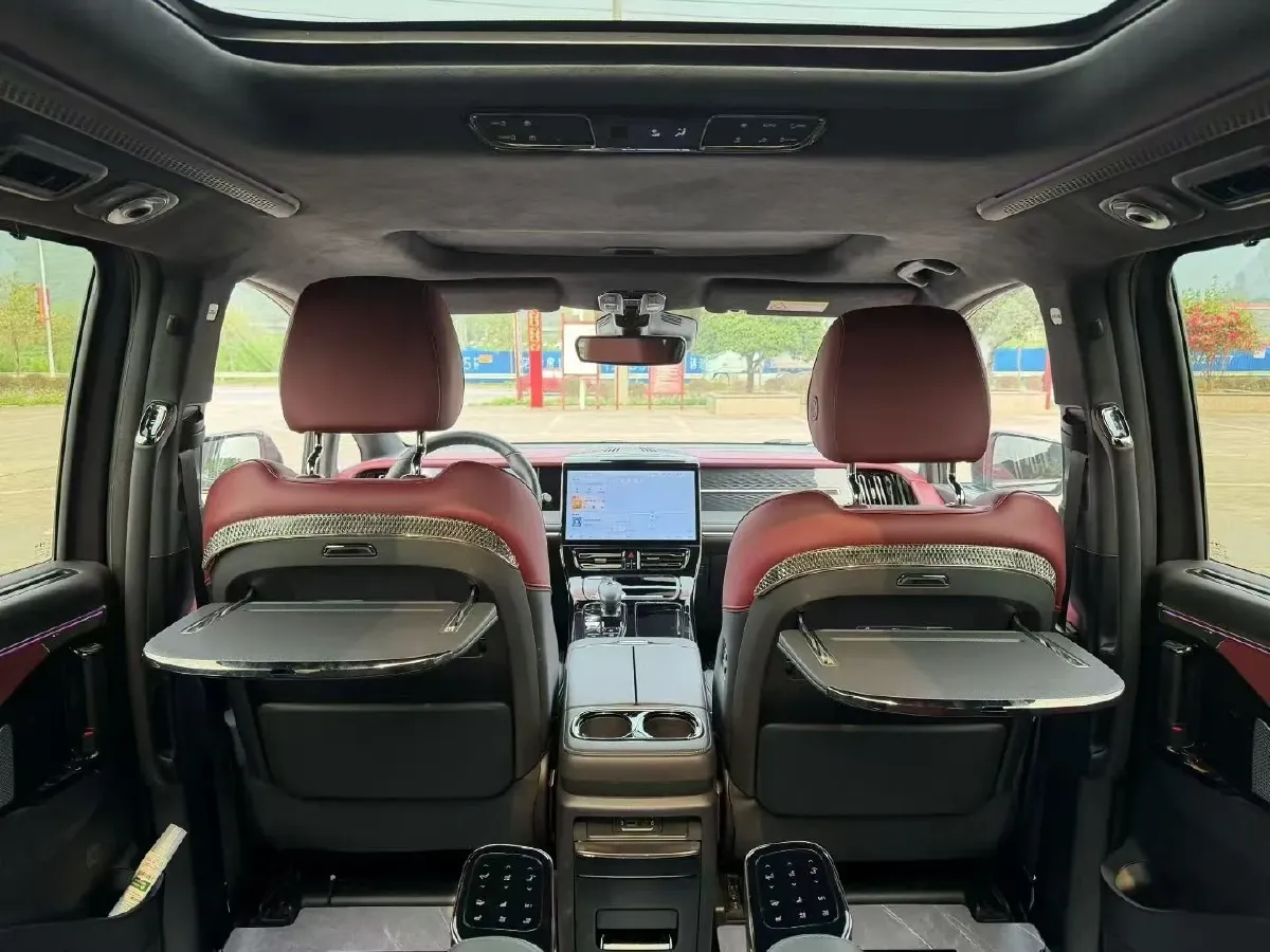 2023 GAC Trumpchi M8 2.0T 252HP L4 8AT,autocango,china used car exporter,china ev exporter,chinese used car exporter,chinese used ev exporter