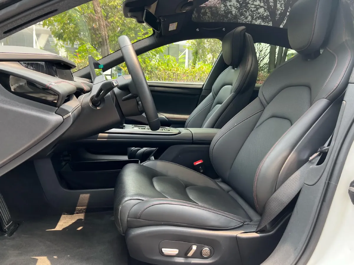 2024 MI SU7 BEV 94.3KWH,autocango,china used car exporter,china ev exporter,chinese used car exporter,chinese used ev exporter