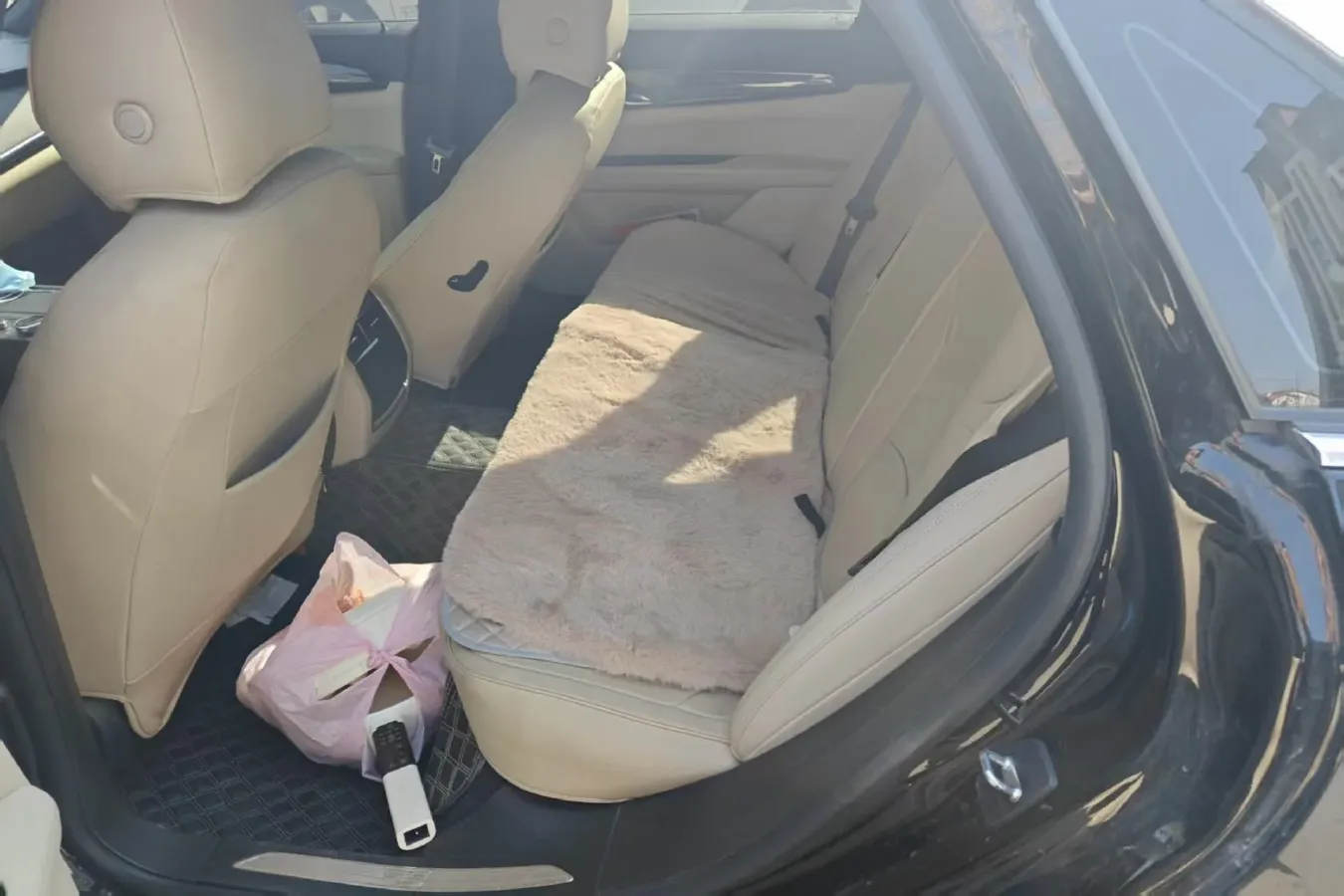 2021 Cadillac CT6 2.0T 237HP L4 10AT,autocango,china used car exporter,china ev exporter,chinese used car exporter,chinese used ev exporter