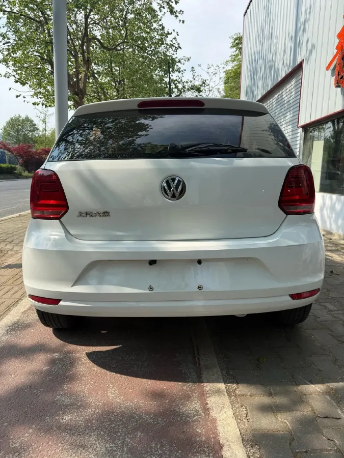 2016 Volkswagen Polo 1.4L 90HP L4 6AT,autocango,china used car exporter,china ev exporter,chinese used car exporter,chinese used ev exporter