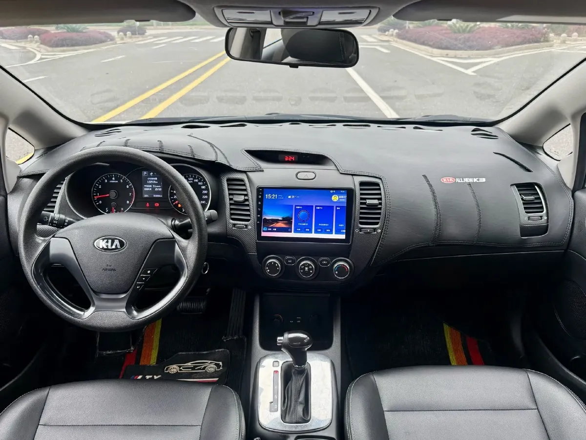 2017 Kia K3 1.6L 128HP L4 6AT,autocango,china used car exporter,china ev exporter,chinese used car exporter,chinese used ev exporter