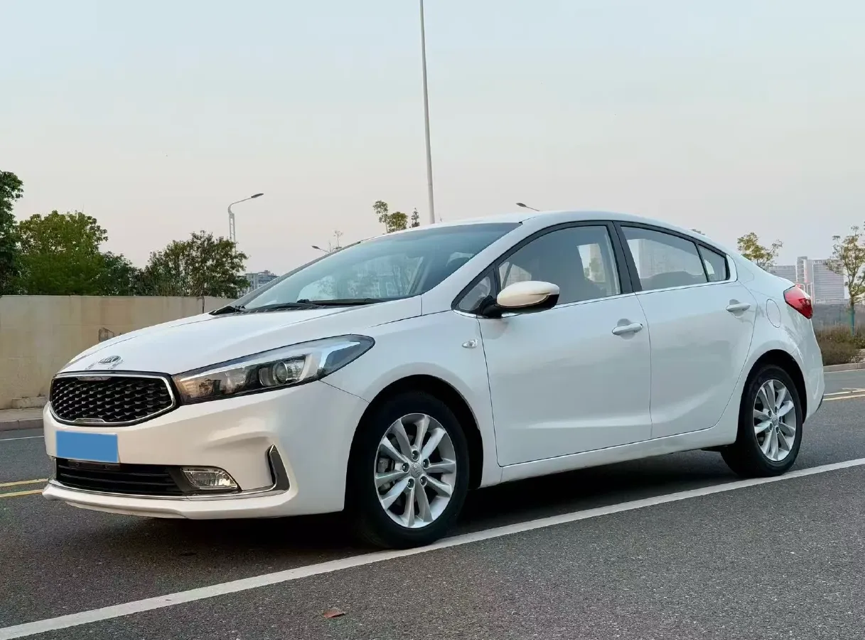 2017 Kia K3 1.6L 128HP L4 6AT,autocango,china used car exporter,china ev exporter,chinese used car exporter,chinese used ev exporter