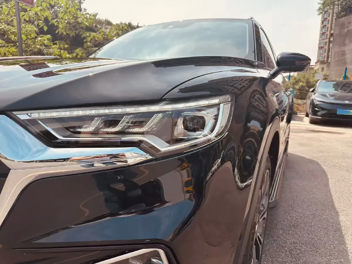 2019 HongQi HS5 2.0T 224HP L4 6AT,autocango,china used car exporter,china ev exporter,chinese used car exporter,chinese used ev exporter