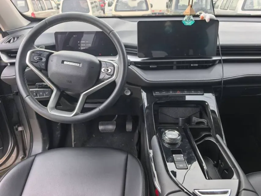 2021 Haval H6 1.5T 169HP L4 7DCT,autocango,china used car exporter,china ev exporter,chinese used car exporter,chinese used ev exporter