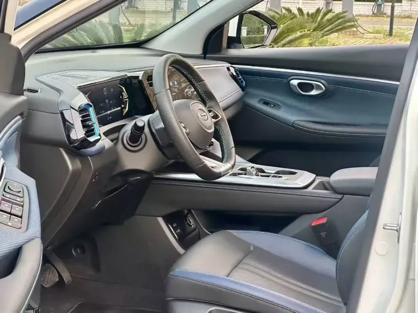 2023 GAC Trumpchi GS3 1.5T 177HP L4 7DCT,autocango,china used car exporter,china ev exporter,chinese used car exporter,chinese used ev exporter