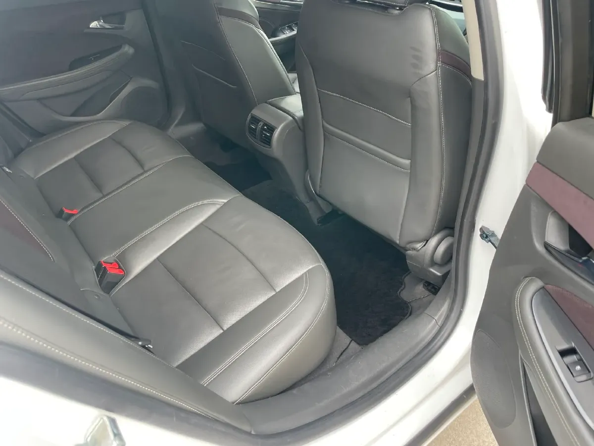 2018 Chevrolet Malibu 1.5T 170HP L4 6AT,autocango,china used car exporter,china ev exporter,chinese used car exporter,chinese used ev exporter