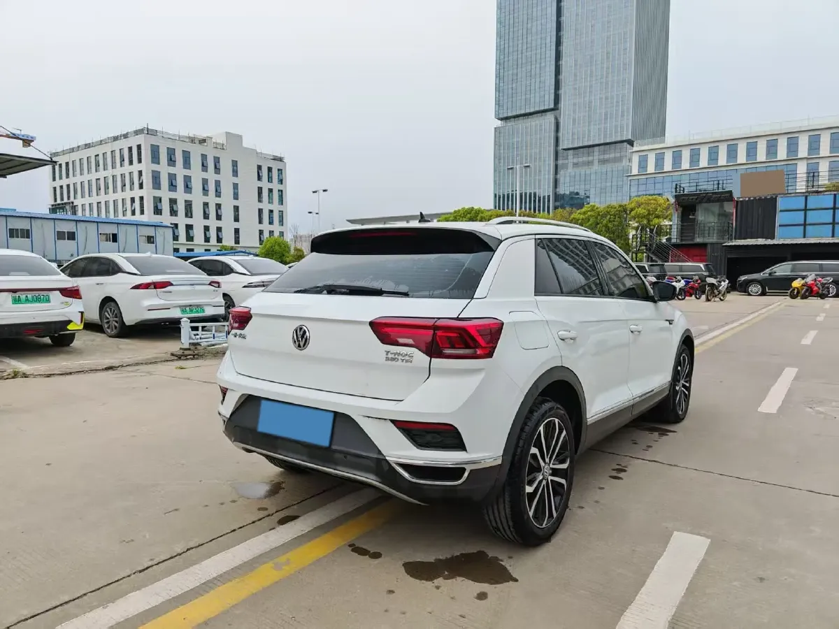 2018 Borgward BX7 2.0T 224HP L4 6AT,autocango,china used car exporter,china ev exporter,chinese used car exporter,chinese used ev exporter