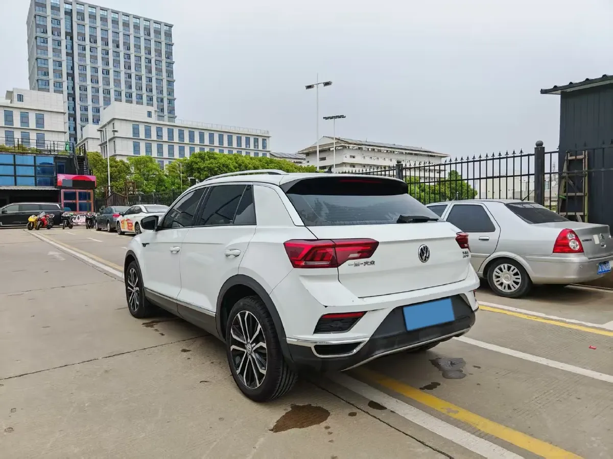 2018 Borgward BX7 2.0T 224HP L4 6AT,autocango,china used car exporter,china ev exporter,chinese used car exporter,chinese used ev exporter