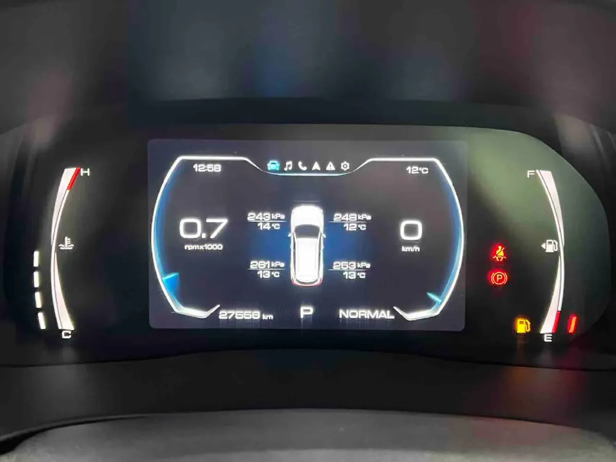 2021 Haval H6 1.5T 150HP L4 7DCT,autocango,china used car exporter,china ev exporter,chinese used car exporter,chinese used ev exporter