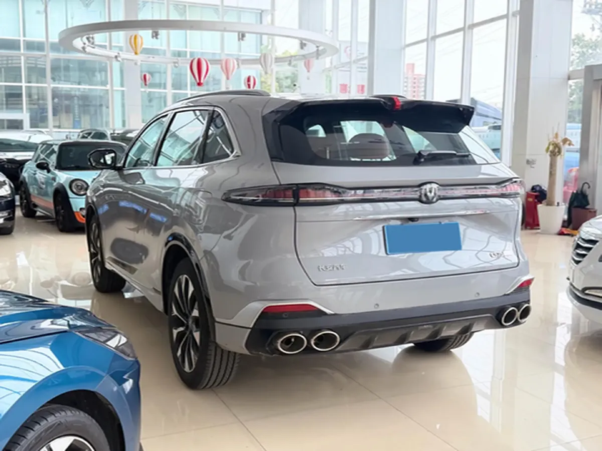 2025 ChangAn CS75 Plus 2.0T 233HP L4 8AT,autocango,china used car exporter,china ev exporter,chinese used car exporter,chinese used ev exporter