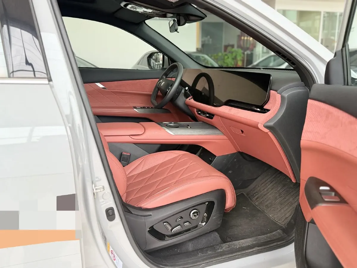 2025 ChangAn CS75 Plus 2.0T 233HP L4 8AT,autocango,china used car exporter,china ev exporter,chinese used car exporter,chinese used ev exporter