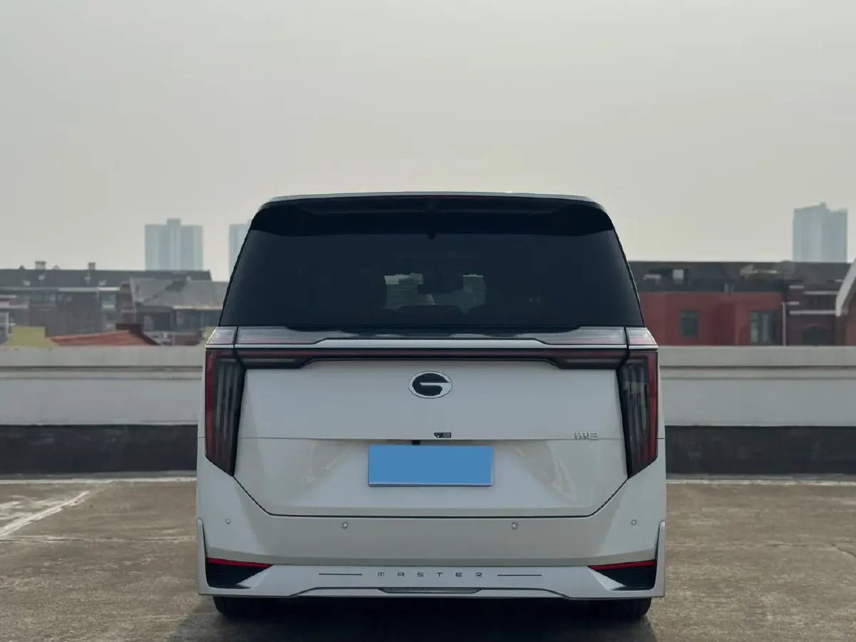 2023 GAC Trumpchi M8 2.0T 190HP L4 E-CVT Hybrid,autocango,china used car exporter,china ev exporter,chinese used car exporter,chinese used ev exporter