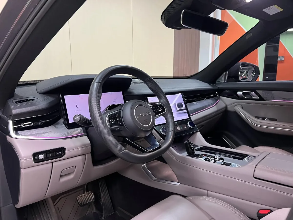 2023 LYNK&CO 09 EM-P 2.0T 254HP L4 3DHT PHEV 40.1KWH,autocango,china used car exporter,china ev exporter,chinese used car exporter,chinese used ev exporter